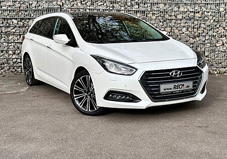 Hyundai i40 cw blue Premium Panorama -Navi -Xenon