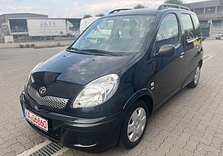 Toyota Yaris Verso 1.3 Sol. Klimaanlage