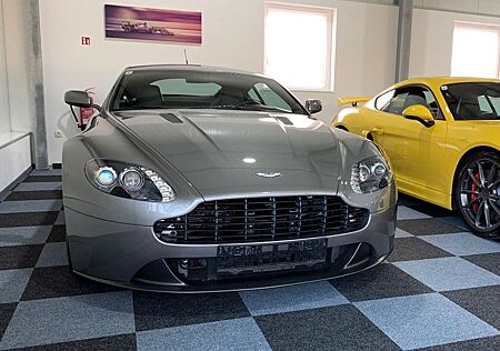 Aston Martin V8 Vantage 4.3l -