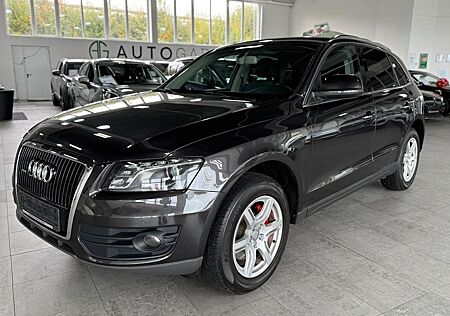 Audi Q5 3.0 TDI quattro*Navi*PDC*SHZ*ALLRAD*AHK*Leder