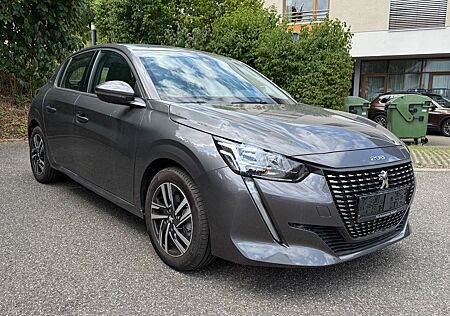 Peugeot 208 Allure PureTech Klimaaut. Navi LED