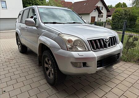 Toyota Land Cruiser 3.0 D-4D Automatik -