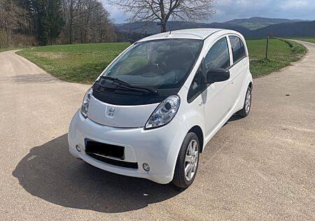 Peugeot iOn Modell 2017