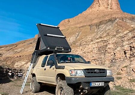 Toyota Hilux Gepflegter ikonischer 4x4 Offroad Camper