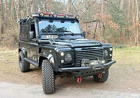 Land Rover Defender 90 TD4 Station Wagon E E