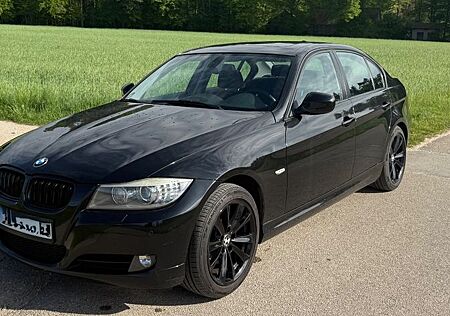 BMW 320i | Navi | Panorama | TÜV 08/26 | 8fach