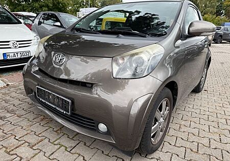 Toyota iQ Limited Edition Klimaautomatik . Euro 4;5L