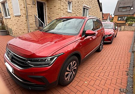 VW Tiguan gebraucht kaufen VW Tiguan Volkswagen 1.4 eHybrid OPF DSG ACTIVE Top Zust.