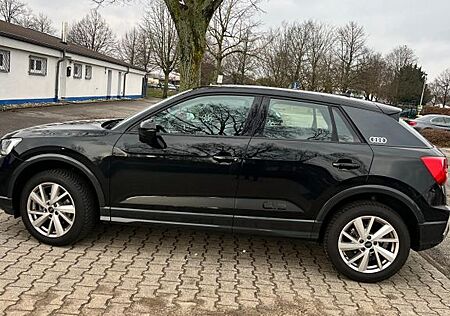 Audi Q2 35 TFSI advanced MMI Navigation Plus