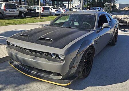Dodge Challenger Hellcat Redye widebody