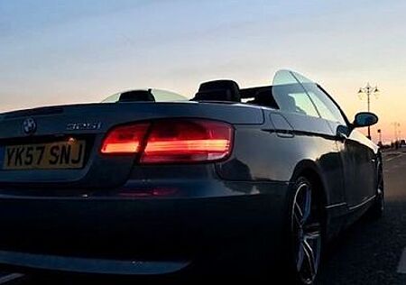 BMW 325i Cabrio UK Plates RHD
