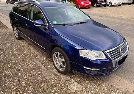 VW Passat Variant Volkswagen 2.0 TDI DPF DSG Highline Automati
