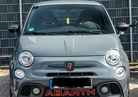 Abarth 695 1.4 T-Jet 16V 695 XSR Yamaha XSR Yamaha