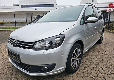 VW Touran Volkswagen TDI Automatik, Bi-Xenon, Navi, Rückfah