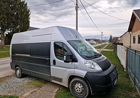 Fiat Ducato Maxi Kühltransporter mit AHK