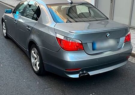 BMW 525d A -
