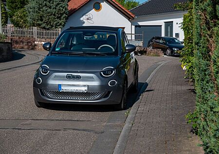Fiat 500E La Prima Cabrio 42 kWh