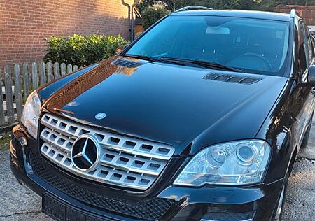 Mercedes-Benz ML 350 CDI 4MATIC -