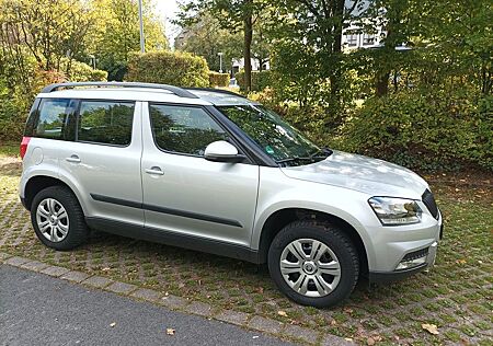 Skoda Yeti 2.0 TDI 81kW 4x4 AHK 6-Gang DPF 1.Vorbesitz