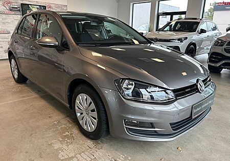 VW Golf Volkswagen VII Lim. Trendline BMT**PDC**