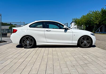 BMW 225d Coupé M Sport