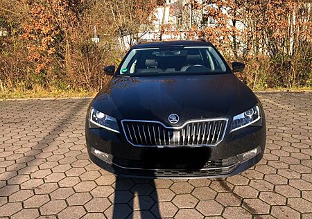 Skoda Superb 2.0 TDI DSG 4x4