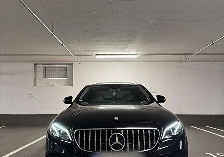 Mercedes-Benz E 220 d AVANTGARDE - 8fach Bereifung