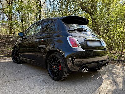 Abarth 8-Fach bereift / Sitzheizung / HiFi / Armlehne