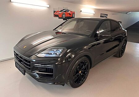 Porsche Cayenne gebraucht kaufen Porsche Cayenne Coupe Turbo E-Hybrid mit GT-Paket