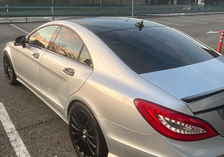 Mercedes-Benz CLS 500 4MATIC -