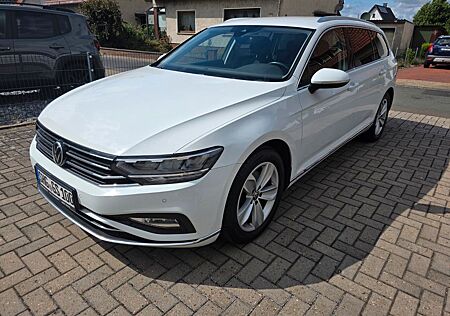 VW Passat Volkswagen 2.0 TDI SCR 147kW DSG Elegance