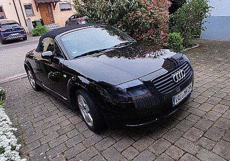 Audi TT Roadster 1.8T 110KW -