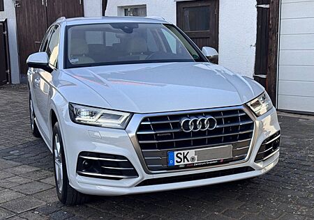 Audi Q5 40 TDI S tronic quattro S-Line/Matrix/AHK/ACC