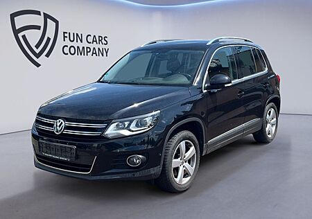 VW Tiguan Volkswagen Sport & Style 4Motion /AHK/NAVI/BI-XENON/