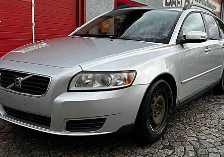 Volvo V50 Kombi 1.6i Kinetic*SHZ*PDC*KLIMAAUTOMATIK