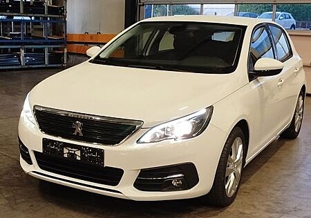Peugeot 308 PureTech 130 EAT8 Active Active