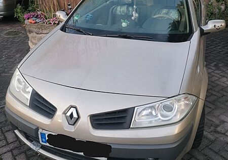 Renault Megane CAPRIO - 1.6 / 111 PS