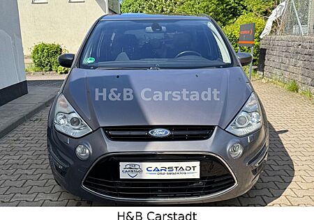 Ford S-Max Titanium