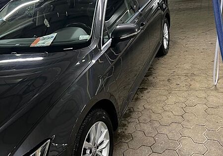 VW Passat Volkswagen 2.0 TDI SCR DSG Comfortline Comfortline