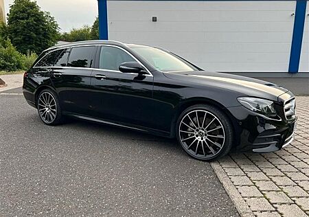 Mercedes-Benz E 400 E400d 4M AMG Int/Ext,PANO, 360°