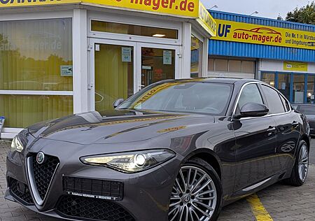 Alfa Romeo Giulia 2.2 JTDM Super*2.Hd*ACC*BiXen*PANO*PDC*