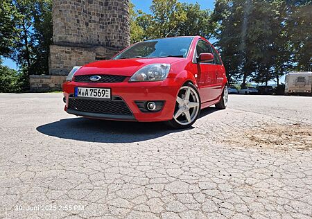 Ford Fiesta ST
