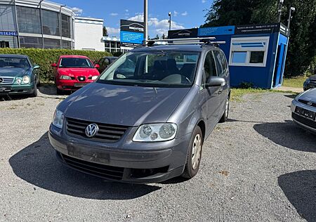 VW Touran Volkswagen 1.9 TDI Trendline/Anhängerkuplung/Euro4