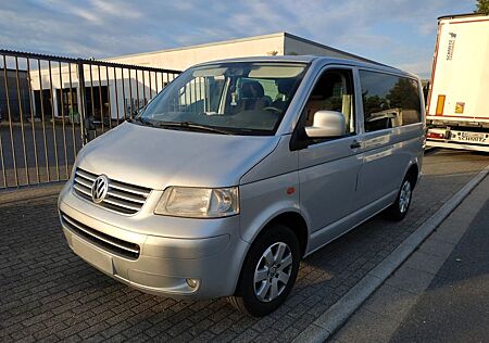 VW T5 Transporter Volkswagen , 2.5TDI, Holland Doka ,5 sitze