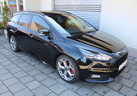 Ford Focus Turnier 2.0 TDCi ST Navigation Leder BiXen