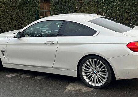 BMW 420d Coupé Luxury Line Luxury Line