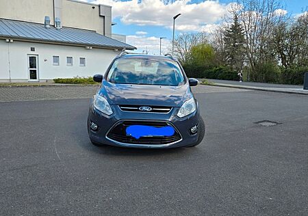 Ford Grand C-Max 1,0 EcoBoost 92kW Titanium Titanium
