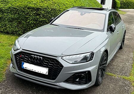 Audi RS4 Avant | Nardo | B&O | Pano | 280 | Garantie