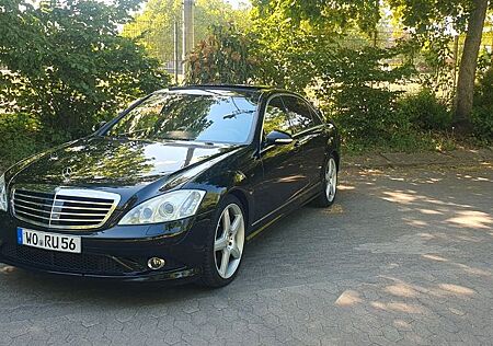 Mercedes-Benz S 500 4matic L -