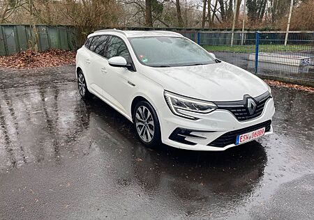 Renault Megane E-TECH Plug-In 160 Grandtour